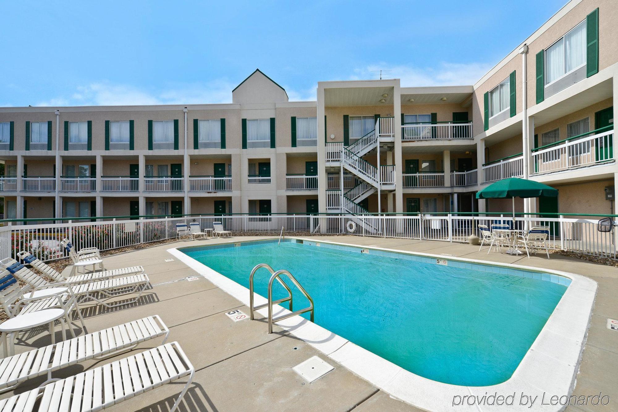 Americas Best Value Inn And Suites Overland Park Servizi foto