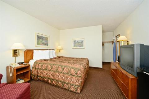 Americas Best Value Inn And Suites Overland Park Esterno foto